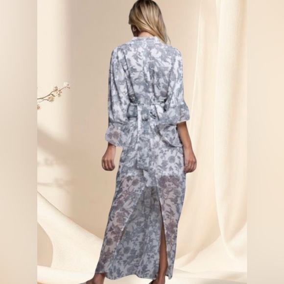 POL Floral Wraparound Lightweight Flowy Breezy Maxi Dress - Picture 5 of 7